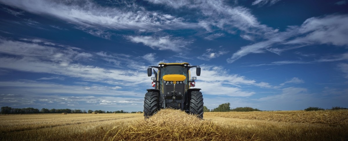 JCB: eccellenza e innovazione al servizio dell’agricoltura moderna